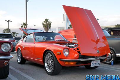 Pinup Pole Show Datsun 240z